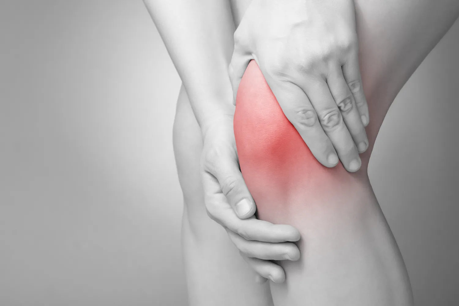 What Causes Sudden Knee Pain?